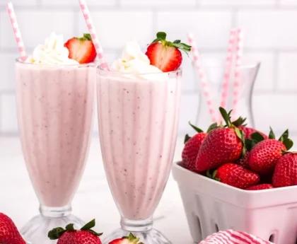 "Refreshing and Delicious: Unique Strawberry Milkshake Recipe"