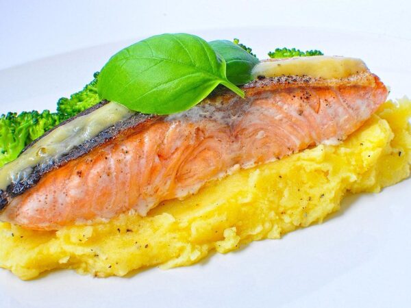 Air Fryer Salmon: Juicy Honey Garlic Fillets in 10 Minutes