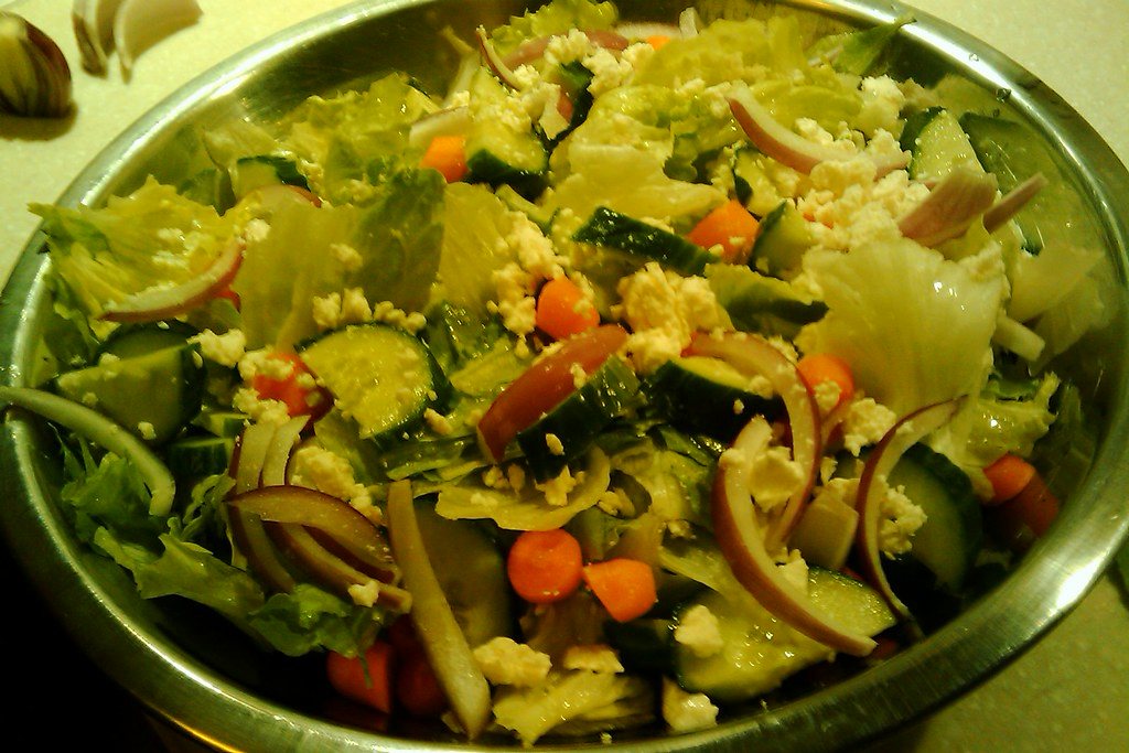 Coleslaw Recipe: Creamy, Crunchy and Ready in 15 Minutes
