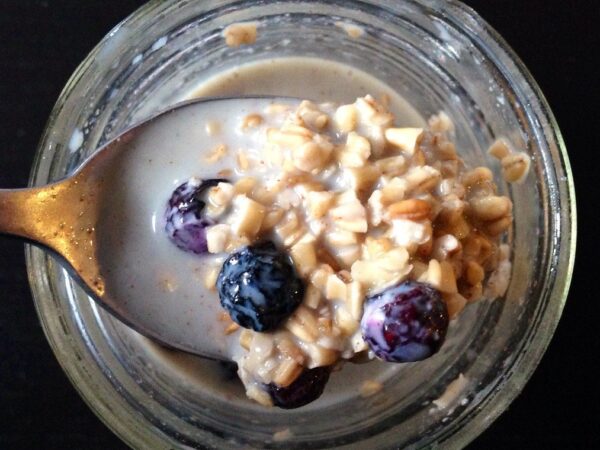 Overnight Oats Recipe: Creamy No-Cook Breakfast in Minutes