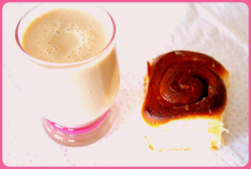 Kashmiri Chai Recipe: How to Make Pink Tea (Noon Chai) at Home