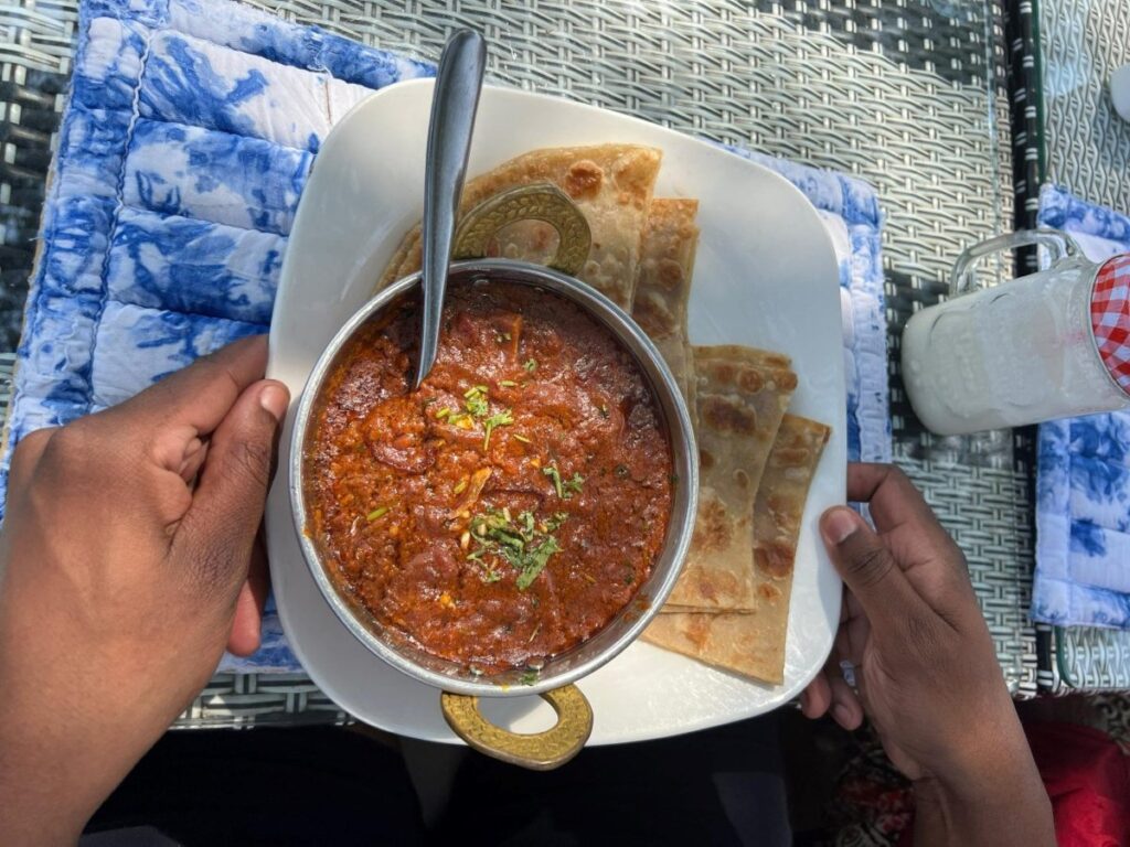 Mutton Karahi Recipe with Tomato and Green Chilli (Dhaba Style)