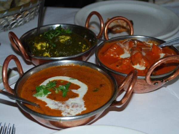 Palak Paneer Recipe: Bright Green Spinach Curry with Paneer