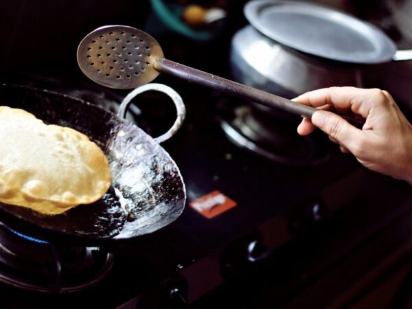 Puri Recipe: Puffy, Golden Fried Bread for Halwa Puri Breakfast