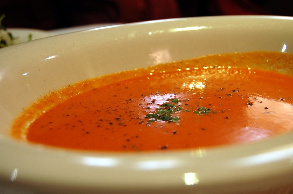 Tomato Soup Recipe: Roasted, Creamy and Full of Flavour