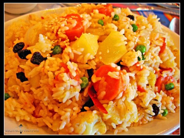 Sindhi Biryani Recipe: Spicy, Tangy Chicken Biryani with Potatoes