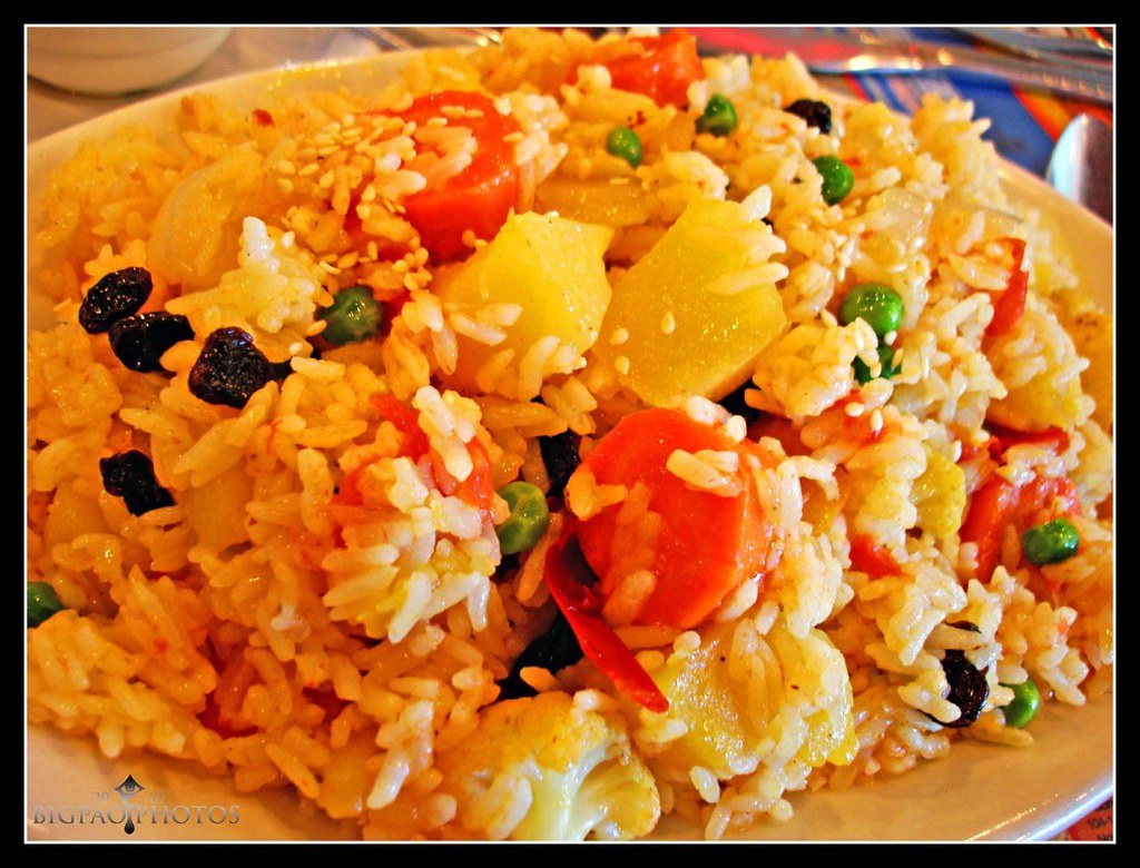 Sindhi Biryani Recipe: Spicy, Tangy Chicken Biryani with Potatoes